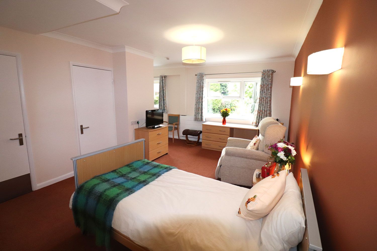 Rayner House in Solihull - Garden WIng Room