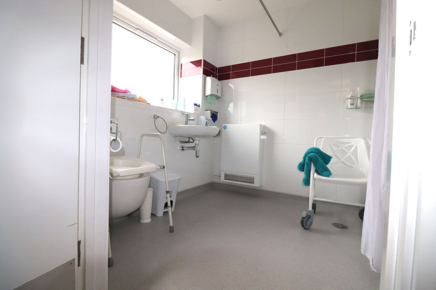 Rayner House in Solihull - Marjorie Jones Wing Ensuite